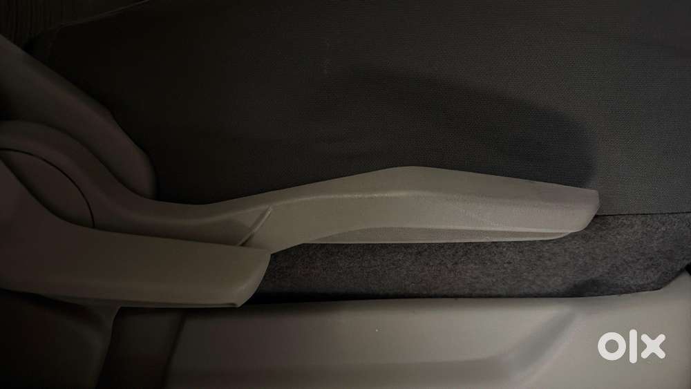 Toyota Rumion V Mt, 2024, Petrol