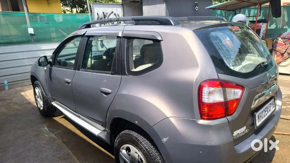 Nissan Terrano 2017 Petrol With Cng 100000 Km Driven