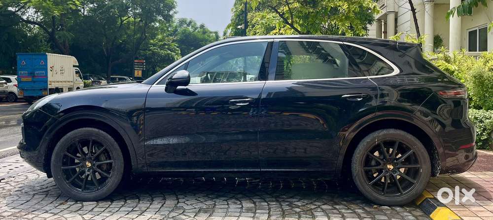 Porsche Cayenne Base, 2020, Petrol