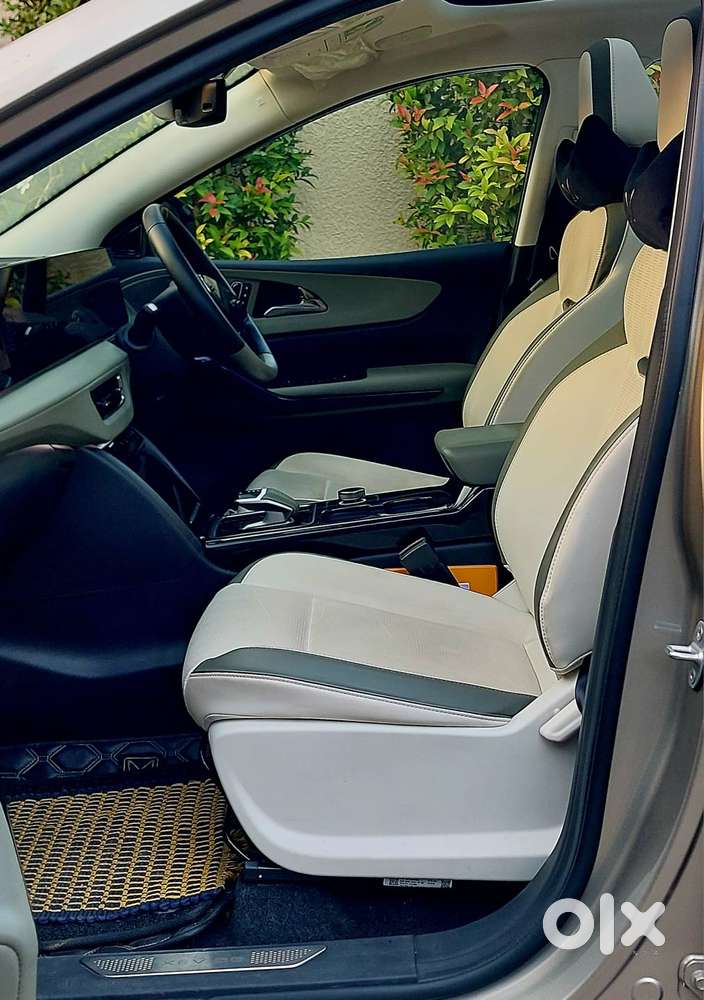 Mahindra Xev 9e Three B79 Kwh, 2025, Electric