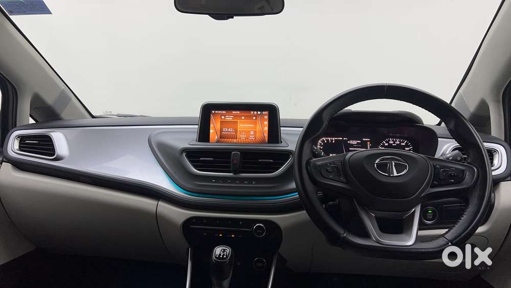 Tata Altroz 1.2 Xz I-turbo, 2023, Petrol
