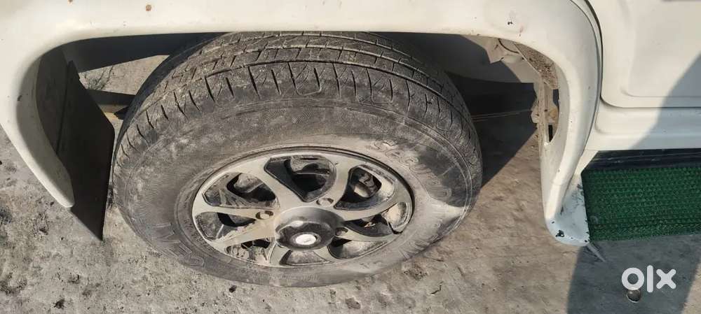 Argent Bechna Hai Paisa Ki Jarurat Hai