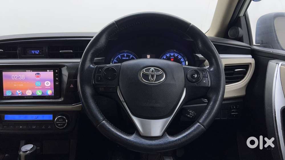 Toyota Corolla Altis 2013-2017 Vl At, 2017, Petrol