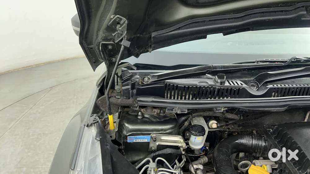 Tata Nexon 1.2 Revotron Xm, 2023, Petrol