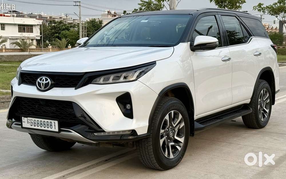 Toyota Fortuner Legender 4x2 At 2.8, 2024, Diesel