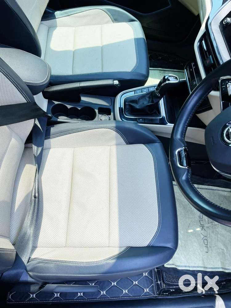 Skoda Slavia Style 1.5 Tsi Dsg Dual Tone, 2022, Petrol