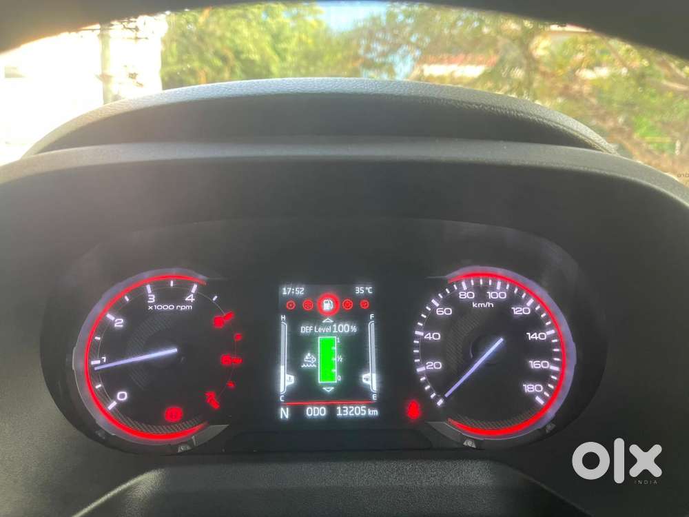 Mahindra Thar Roxx Mx5 Diesel Mt 2wd, 2025, Diesel