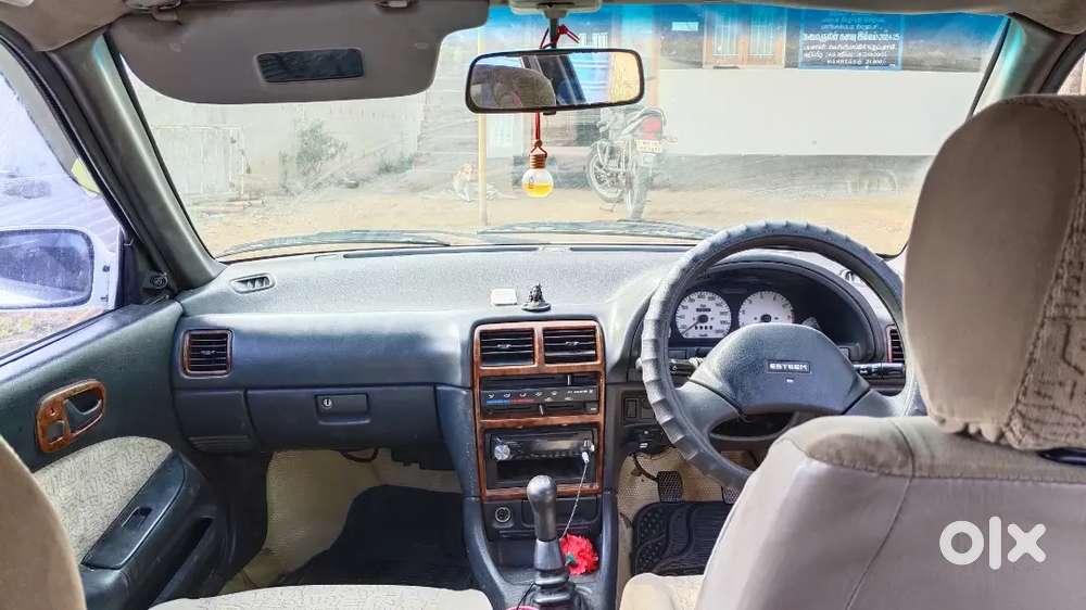 Maruti Esteem Lpg 2003