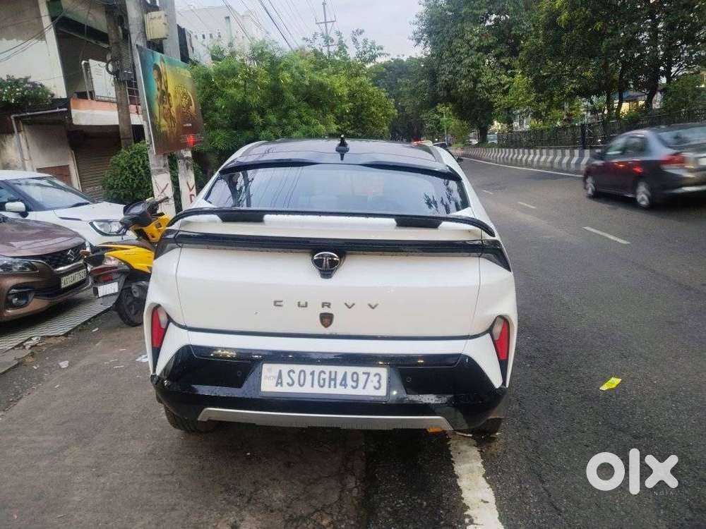 Tata Curvv Creative 1.2 Revotron Petrol 6mt, 2025, Petrol