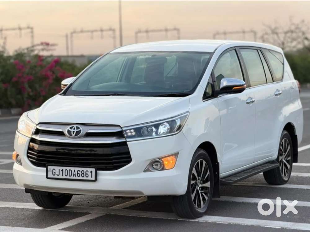 Toyota Innova Crysta 2.8 Zx At 7 Seater, 2019, Diesel