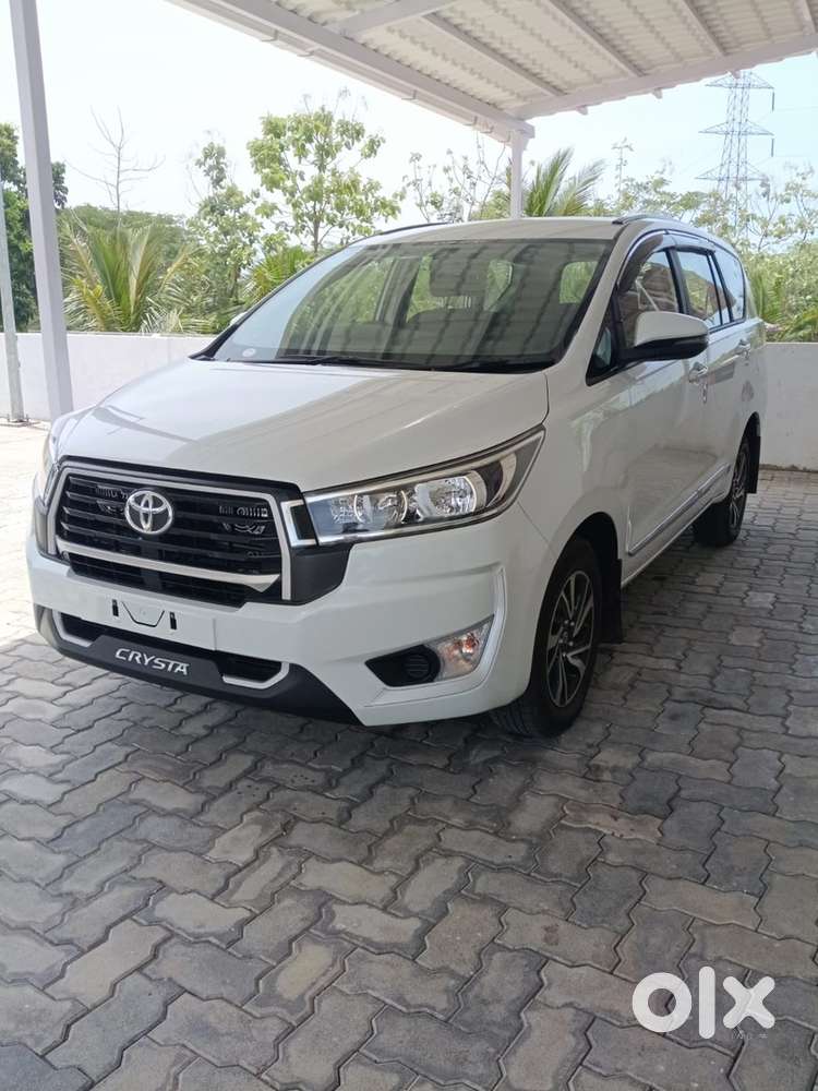 Toyota Innova Crysta 2026 Model Diesel 6000 Km Driven