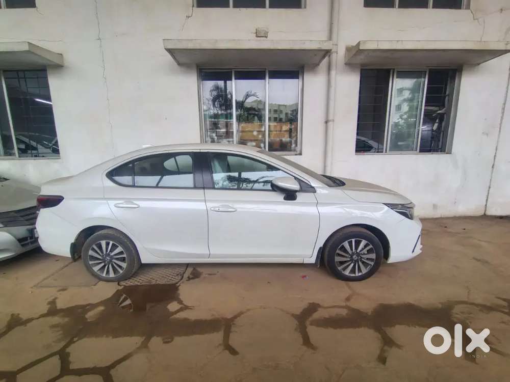 Honda City 2024 Petrol 28000 Km Driven