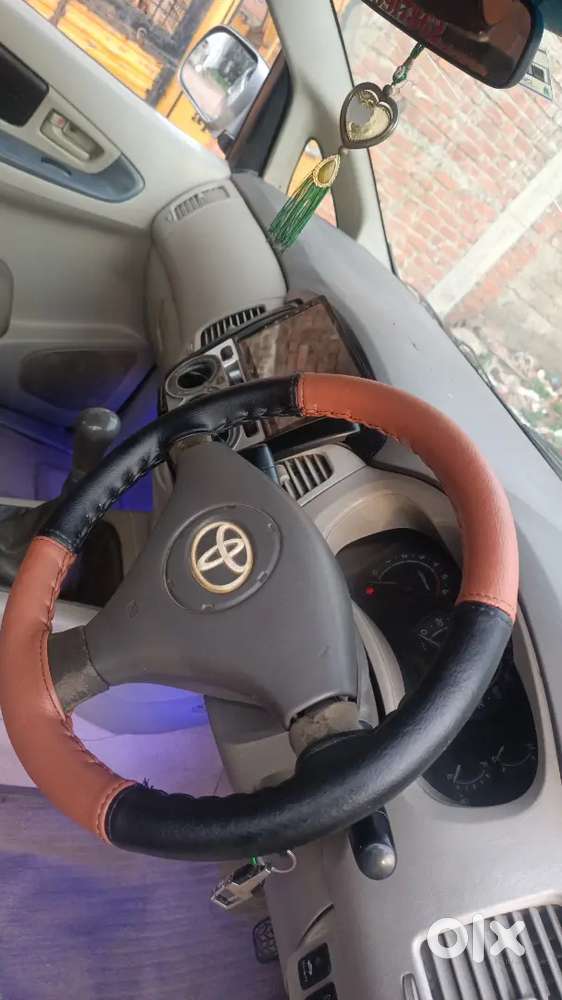 Toyota Innova 2.0 G1 2010