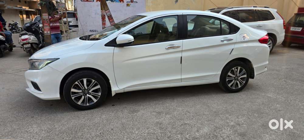 Honda City 1.5 V 4th Gen I-vtec Mt, 2018, Petrol