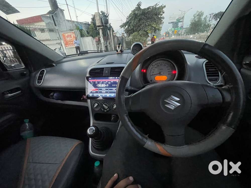 Maruti Suzuki Ritz Vxi, 2014, Petrol