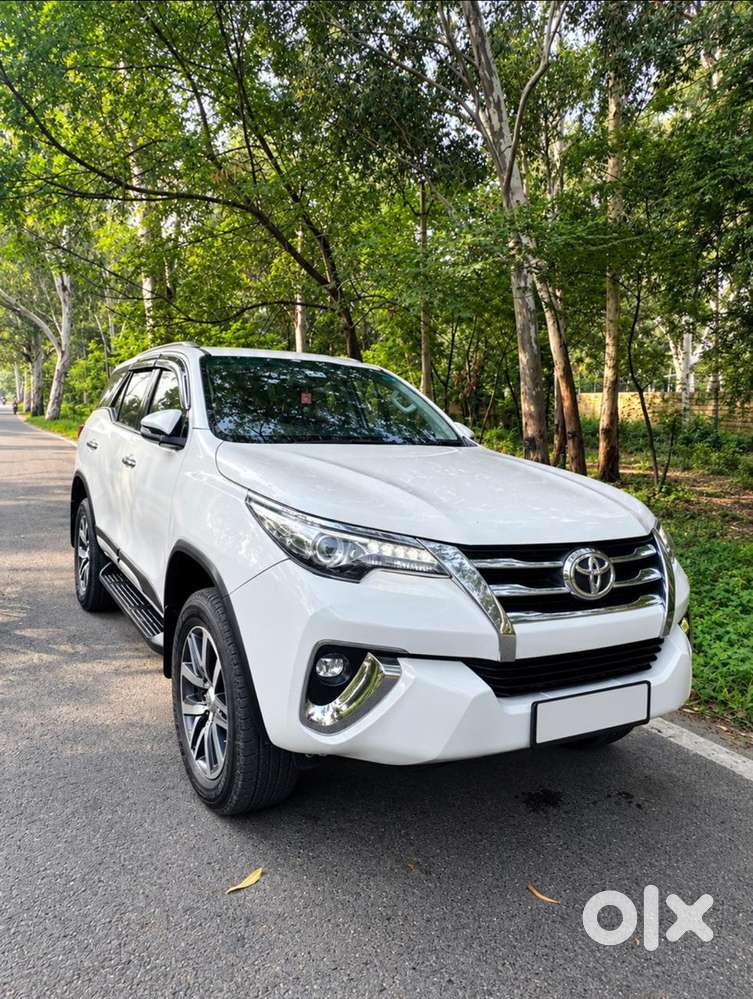 2nd Owner Toyota Fortuner 2017