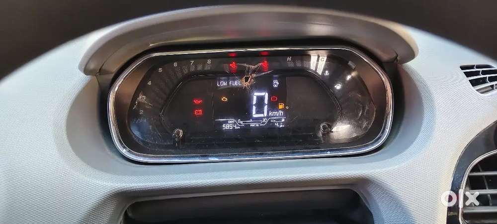 Tata Tiago Revotorq Xe 2025 Manual Petrol