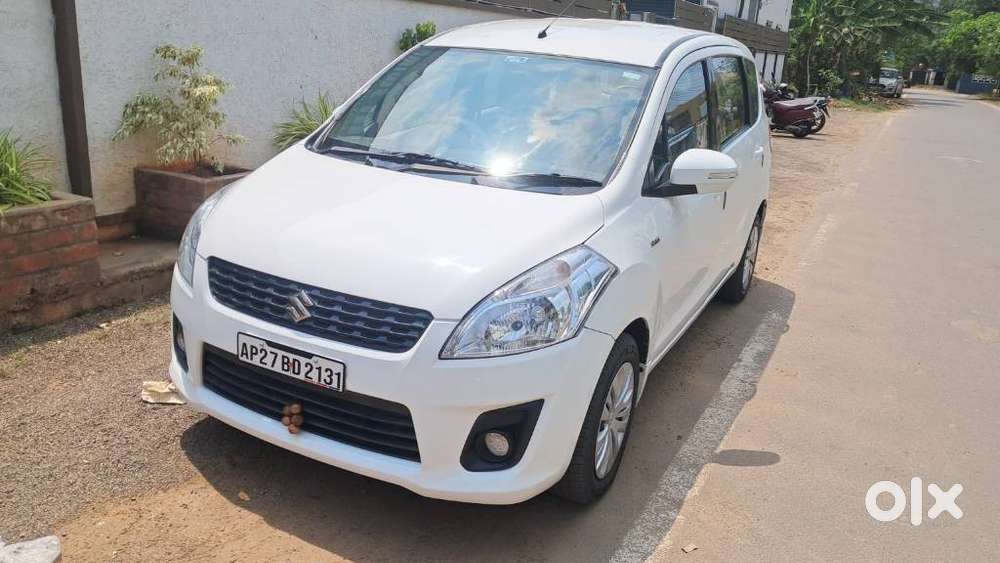 Maruti Suzuki Ertiga Vdi Shvs, 2015, Diesel