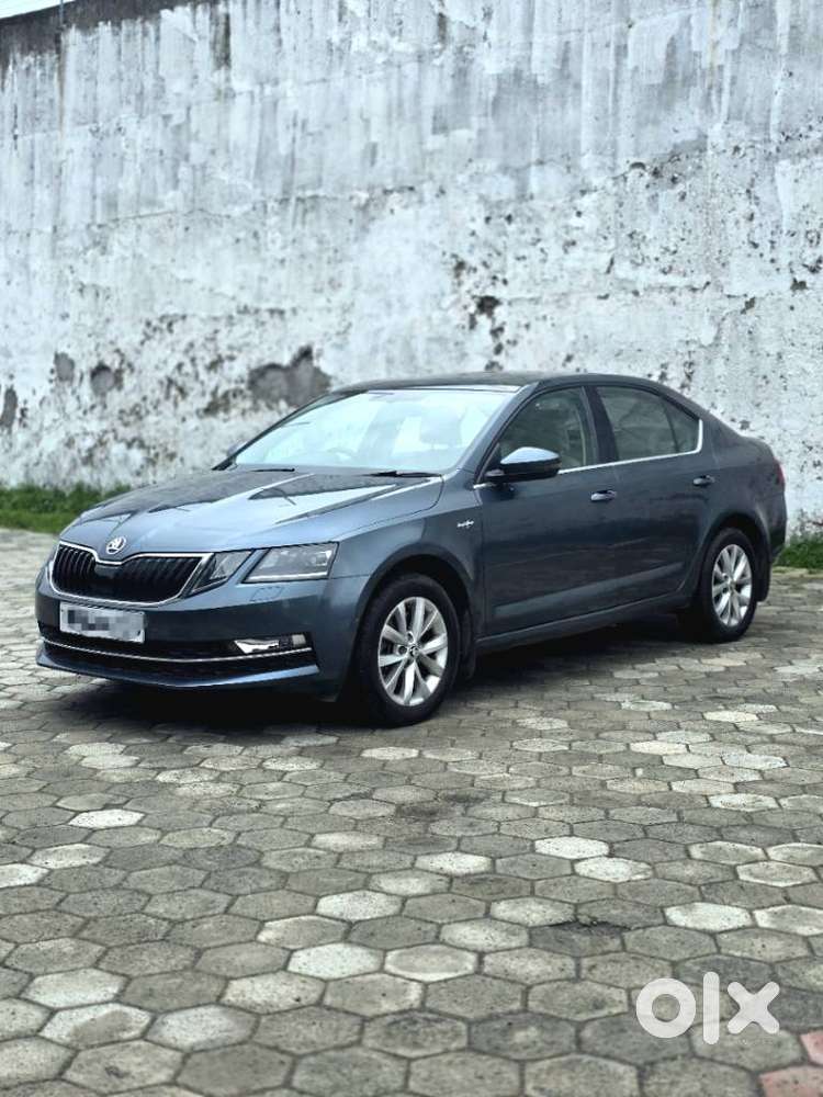 Skoda Octavia 2.0 L K Tsi At, 2019, Petrol