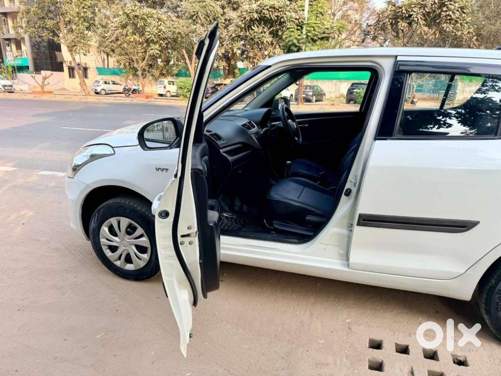 Maruti Suzuki Swift Vxi + Manual, 2015, Petrol