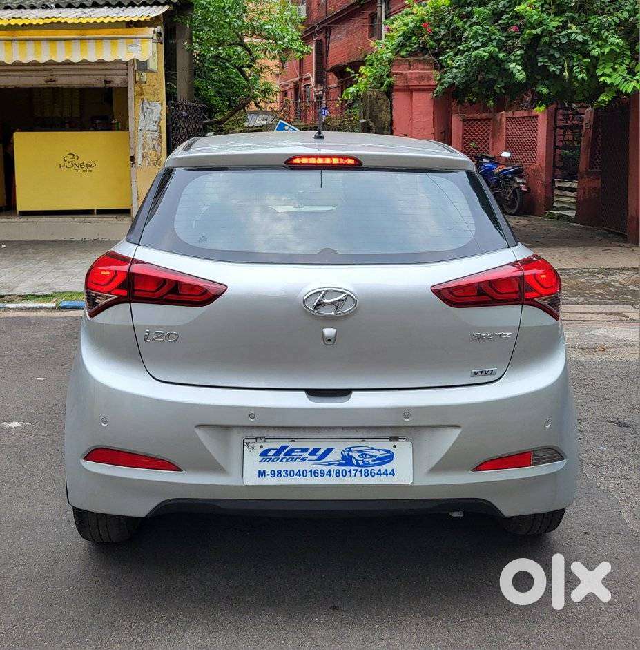 Hyundai Elite I20 Sportz (o) 1.2, 2015, Petrol
