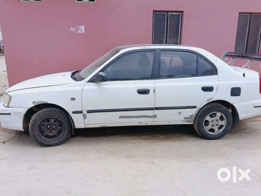 Hyundai Accent Petrol 2000 Gl