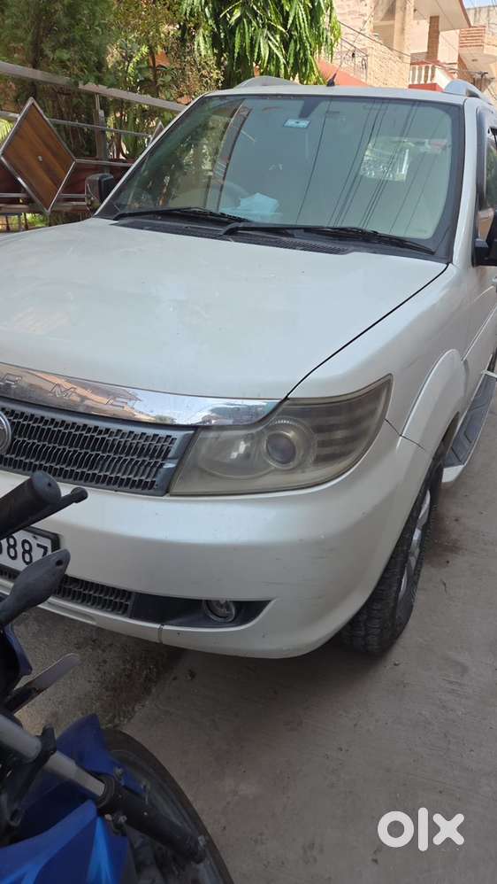 Tata Safari Storme 2015 Diesel Well Maintained