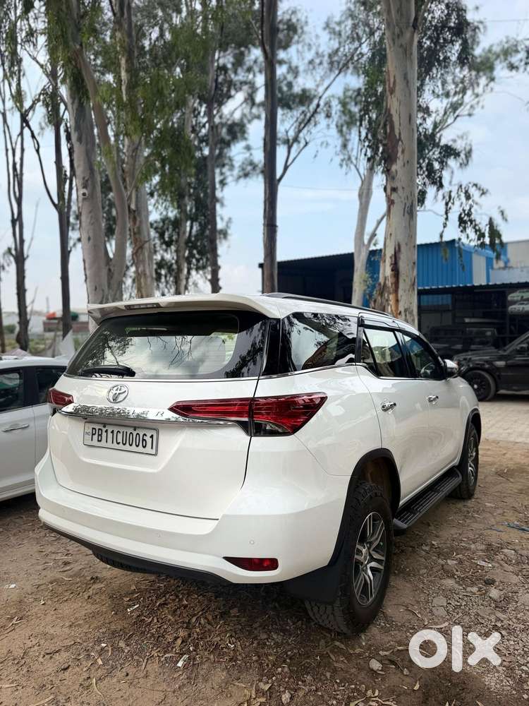 Toyota Fortuner 3.0 4x2 Automatic, 2020, Diesel