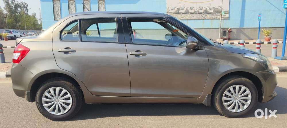Maruti Suzuki Dzire 1.2 Vxi, 2015, Petrol