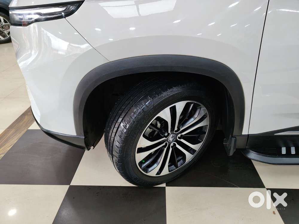 Mg Hector Plus 1.5 Sharp Turbo Cvt 6 Str, 2022, Petrol