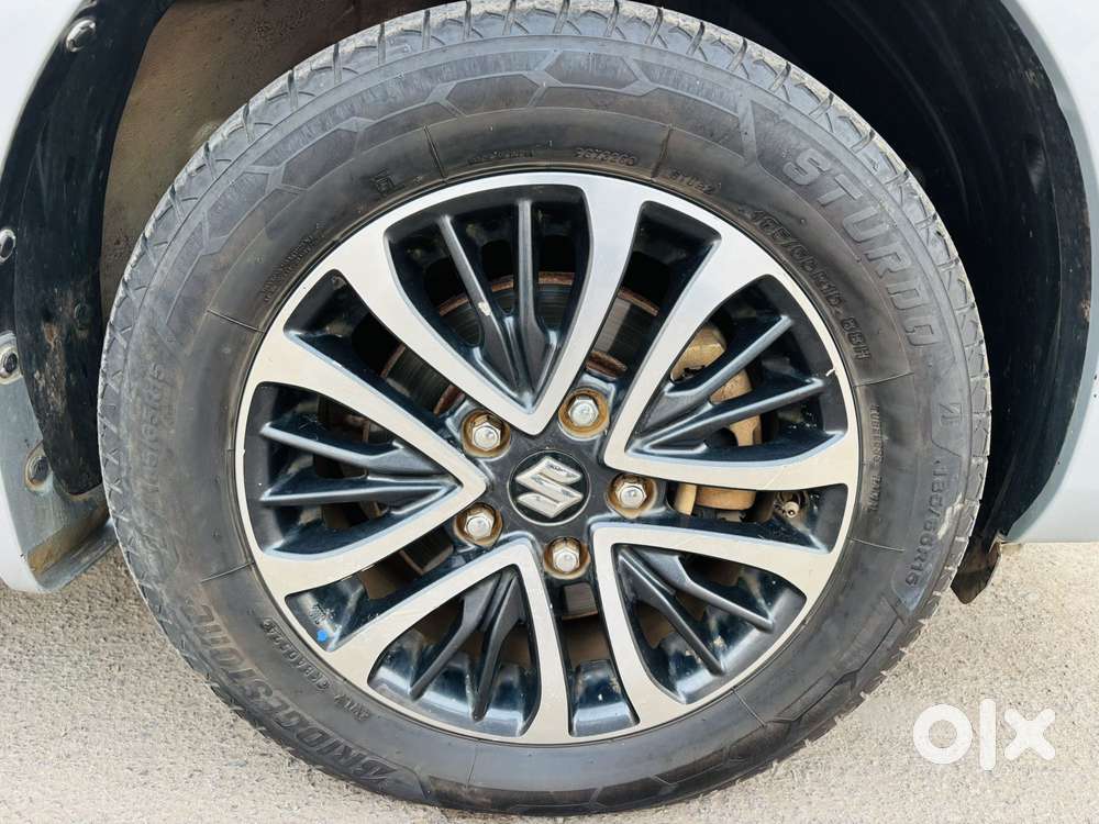 Maruti Suzuki Ertiga Zxi (o) Cng [2022-2023], 2022, Cng & Hybrids