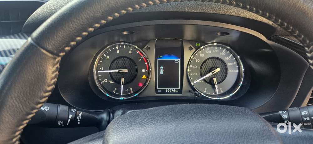 Toyota Hilux 2.8 High 4x4 Mt, 2025, Diesel