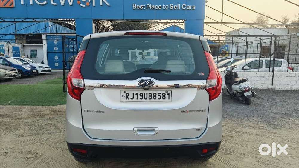 Mahindra Marazzo M8, 2019, Diesel