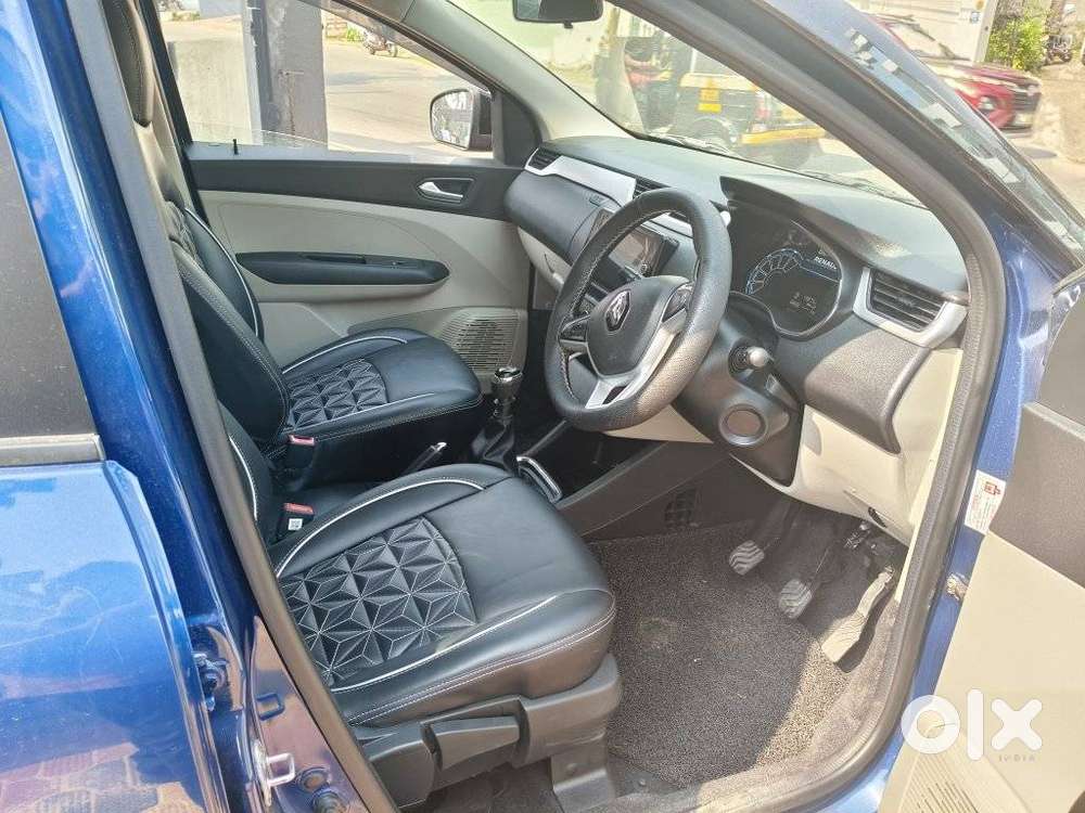 Renault Triber Rxz, 2021, Petrol