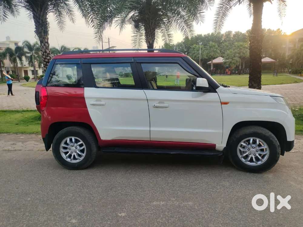Mahindra Tuv 300 2020