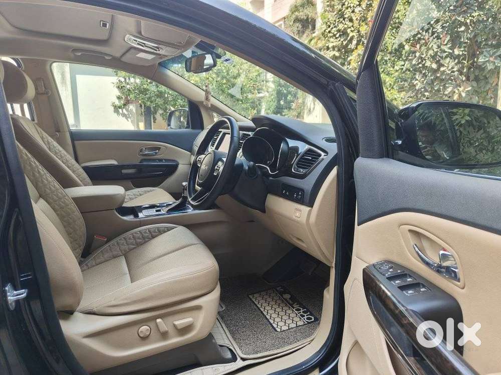 Kia Carnival Limousine Plus 7 Str, 2022, Diesel