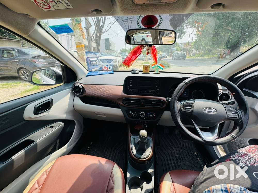 Hyundai Aura Petrol 2024 With 2029 Company Warranty And Insurance 2027