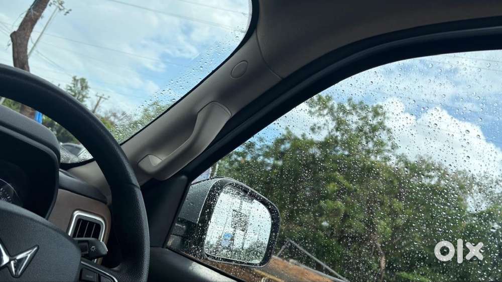 Mahindra Scorpio-n 2023 Petrol 48790 Km Driven