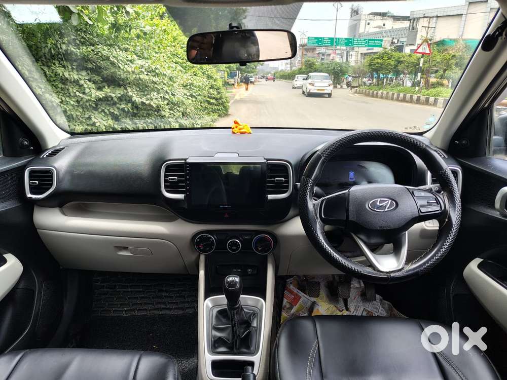 Hyundai Venue E 1.2 Petrol, 2024, Petrol