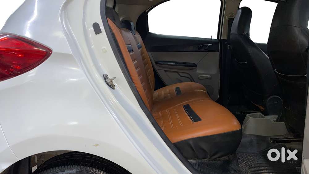 Tata Tiago Xe, 2018, Petrol