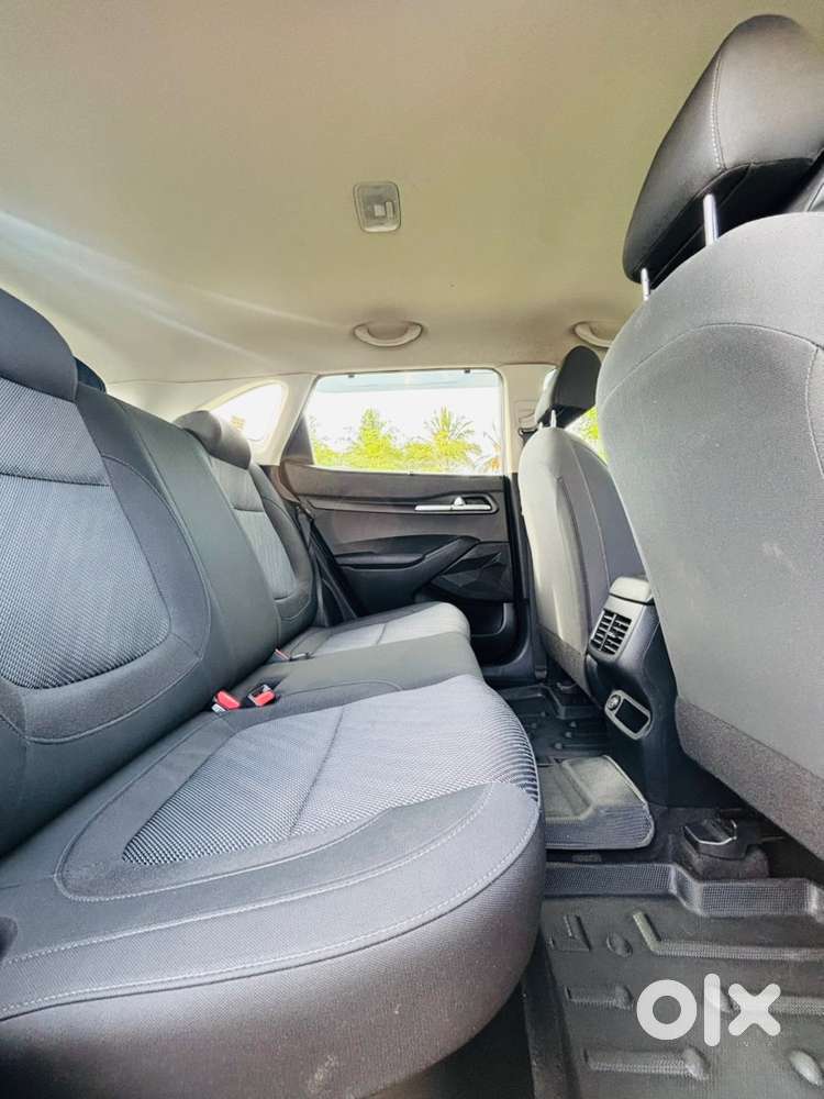 Kia Petrol Car 2022