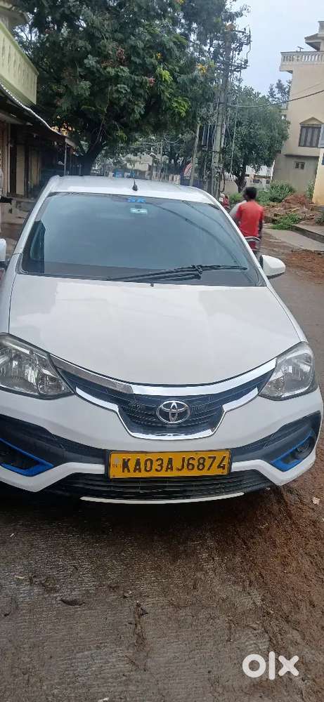 Toyota Etios 2014 Cng & Hybrids 200000 Km Driven