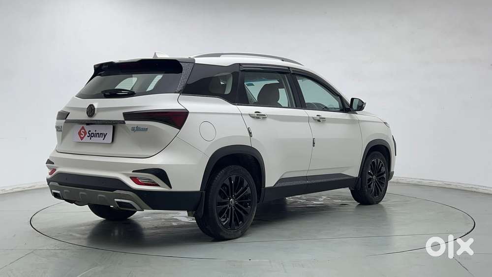 Mg Hector Plus 1.5 Hybrid Sharp Turbo 6 Str, 2022, Cng & Hybrids