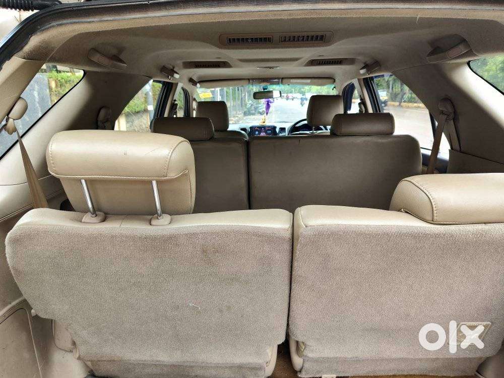 Toyota Fortuner 4x2 Manual, 2014, Diesel