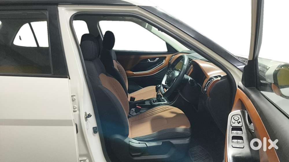 Hyundai Alcazar Prestige 7-seater, 2022, Petrol