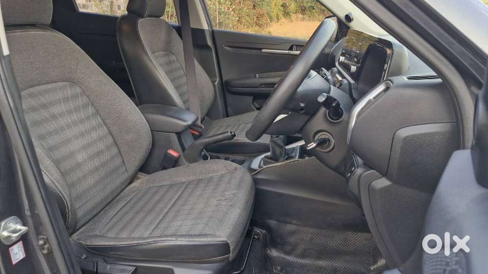 Kia Sonet, 2023, Petrol