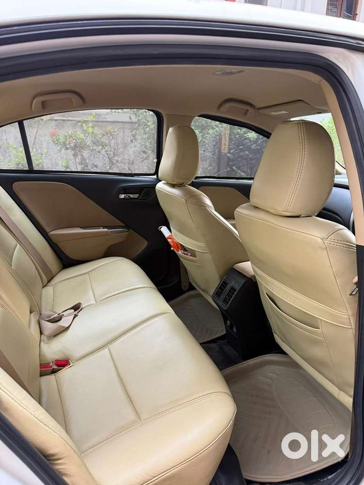 Single Owner, Well Maintained No Accidents, All Documents Clear