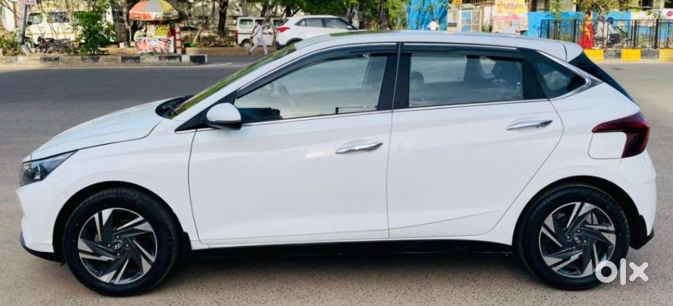 Hyundai I20 Asta (o) 1.2 Ivt, 2022, Petrol