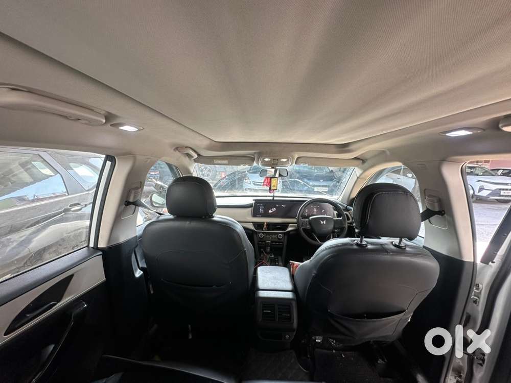 Mahindra Xuv700 Diesel 2023