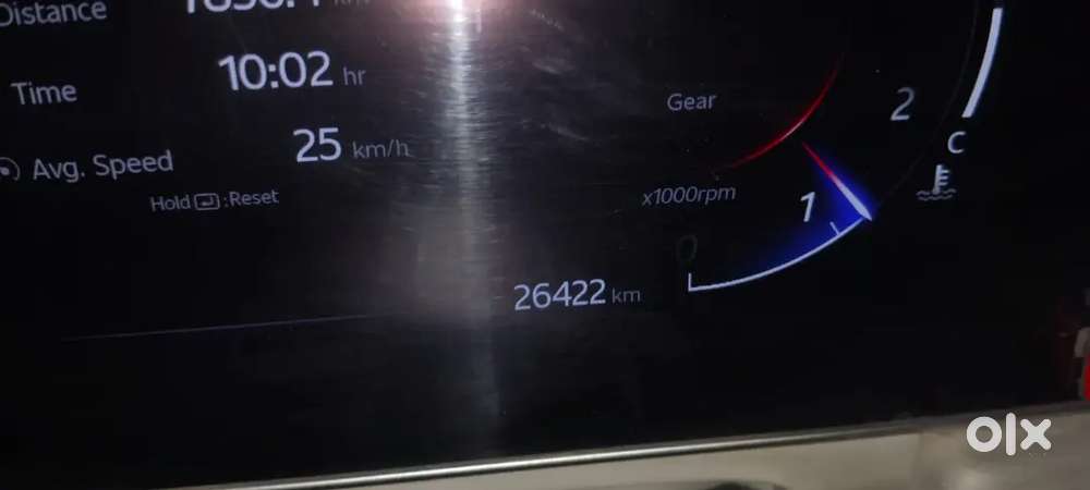 Mahindra Xuv700 2022 Petrol 26000 Km Driven